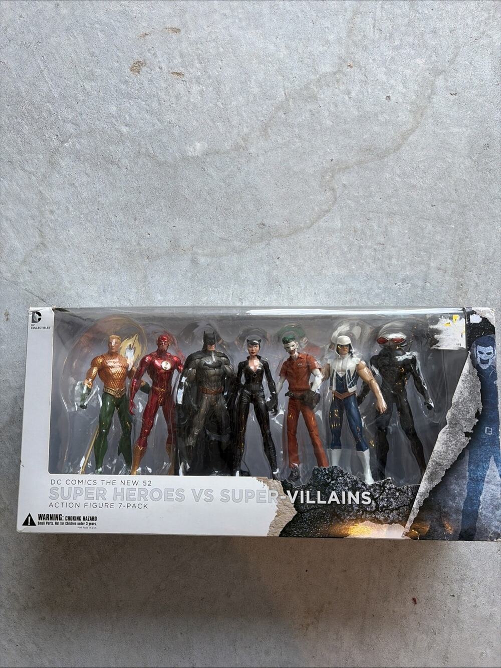 DC Collectibles The New 52 Super Heroes vs. Super-Villains Action Figure 7-Pack